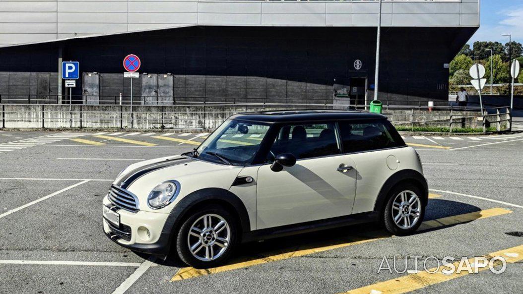 MINI Cooper de 2012