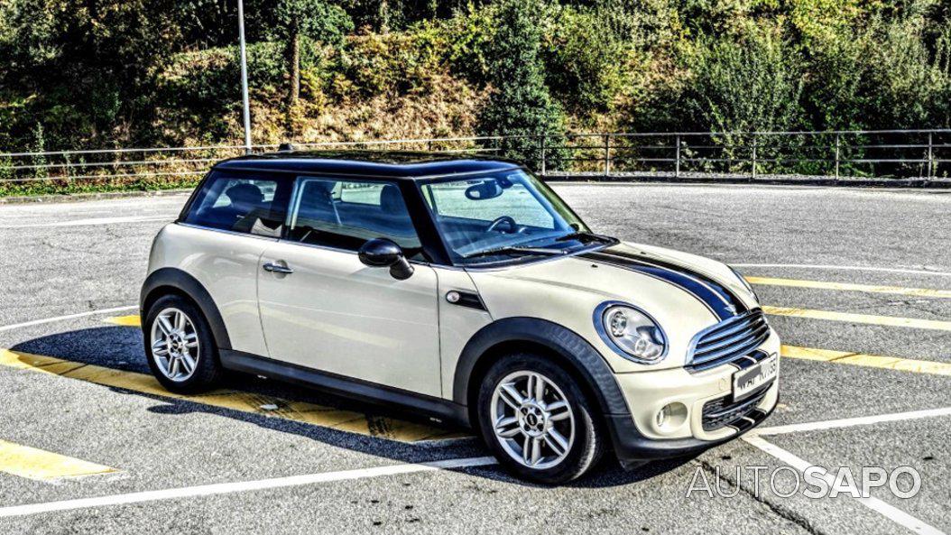 MINI Cooper de 2012
