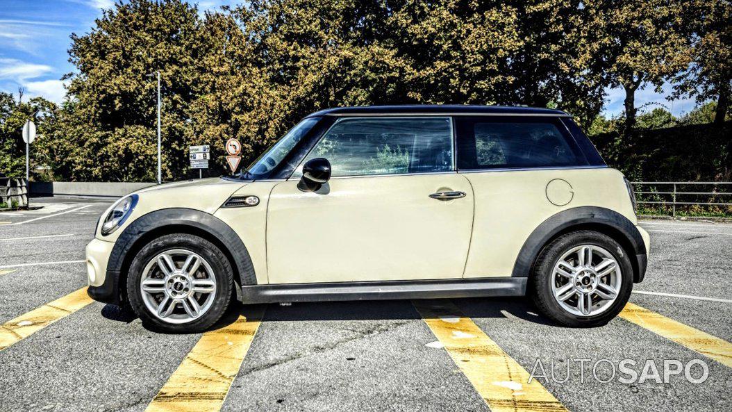 MINI Cooper de 2012