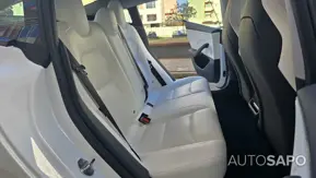 Tesla Model 3 de 2024