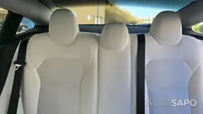 Tesla Model 3 de 2024