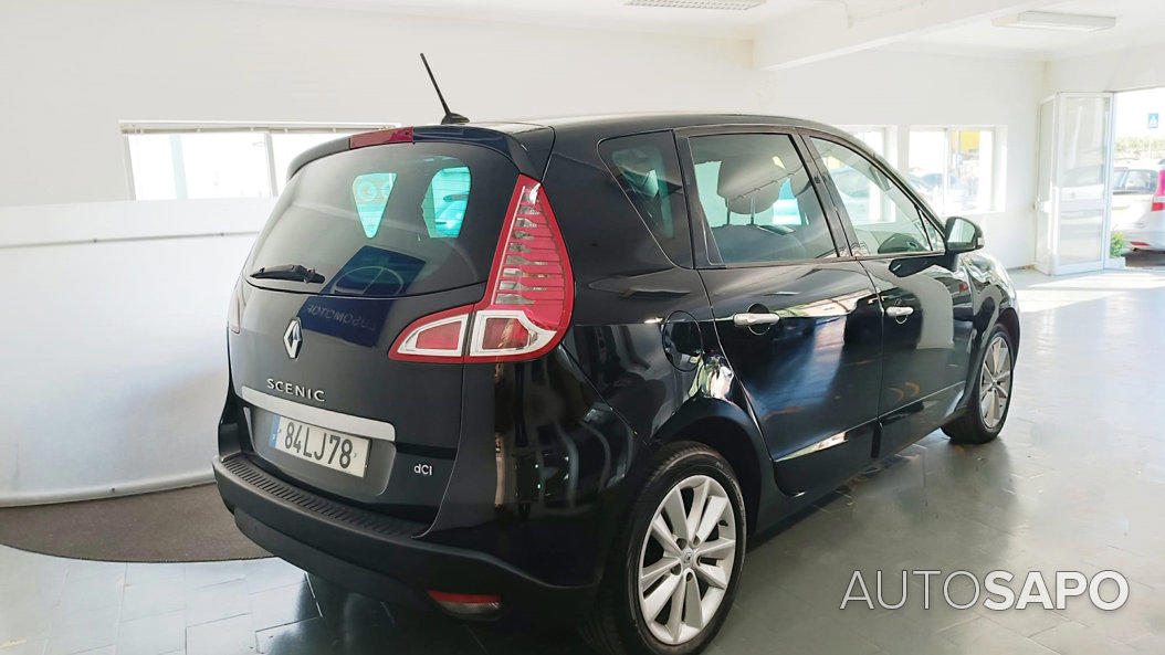 Renault Scénic 1.5 dCi Dynamique S de 2011