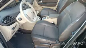 Renault Scénic 1.5 dCi Dynamique S de 2011