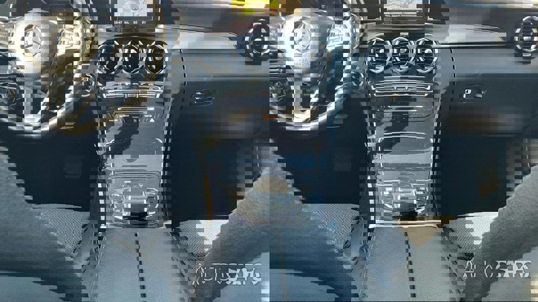 Mercedes-Benz Classe C 180 BlueTEC Avantgarde Aut. de 2015