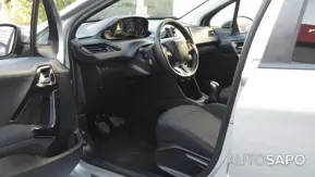 Peugeot 208 de 2017