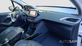 Peugeot 2008 1.2 PureTech Allure de 2017