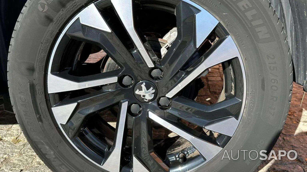 Peugeot 2008 1.2 PureTech Allure de 2020