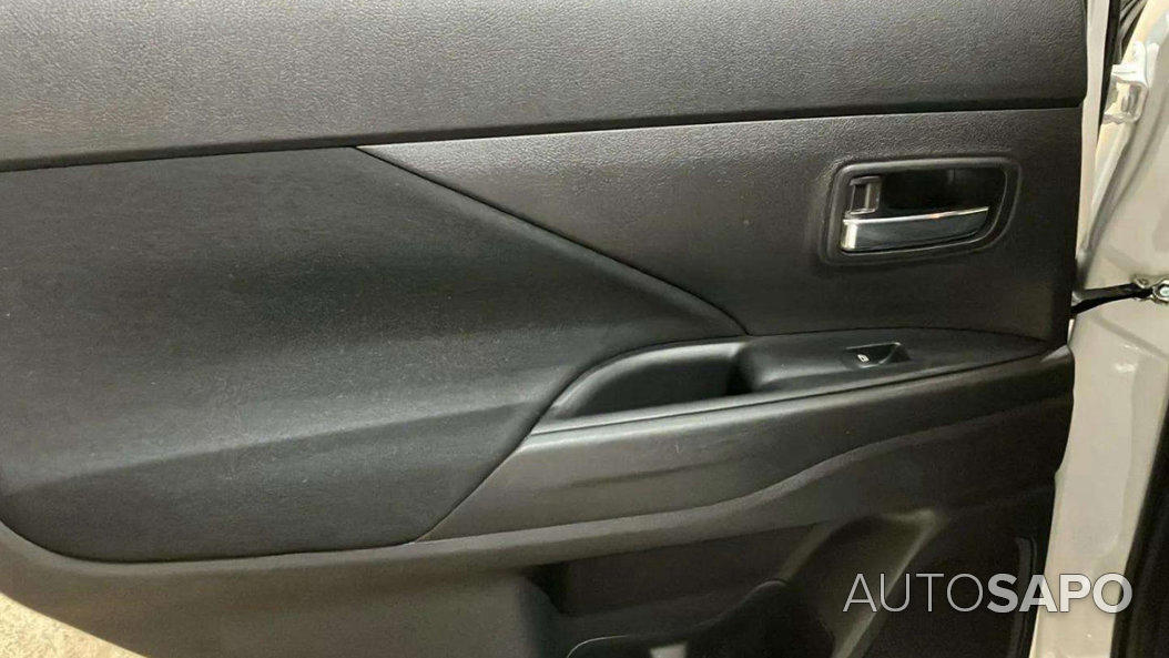 Mitsubishi Outlander de 2021