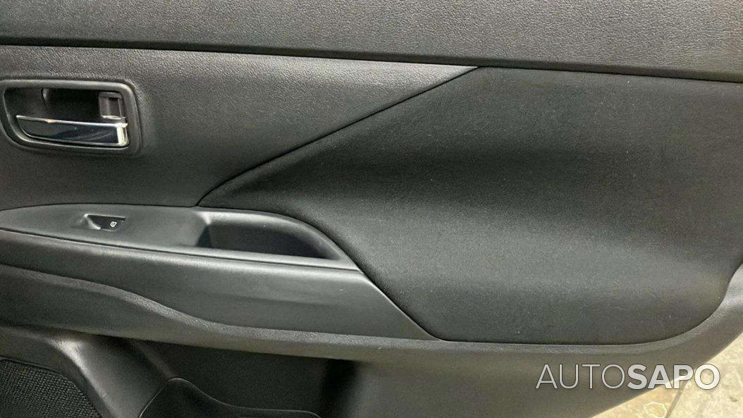 Mitsubishi Outlander de 2021