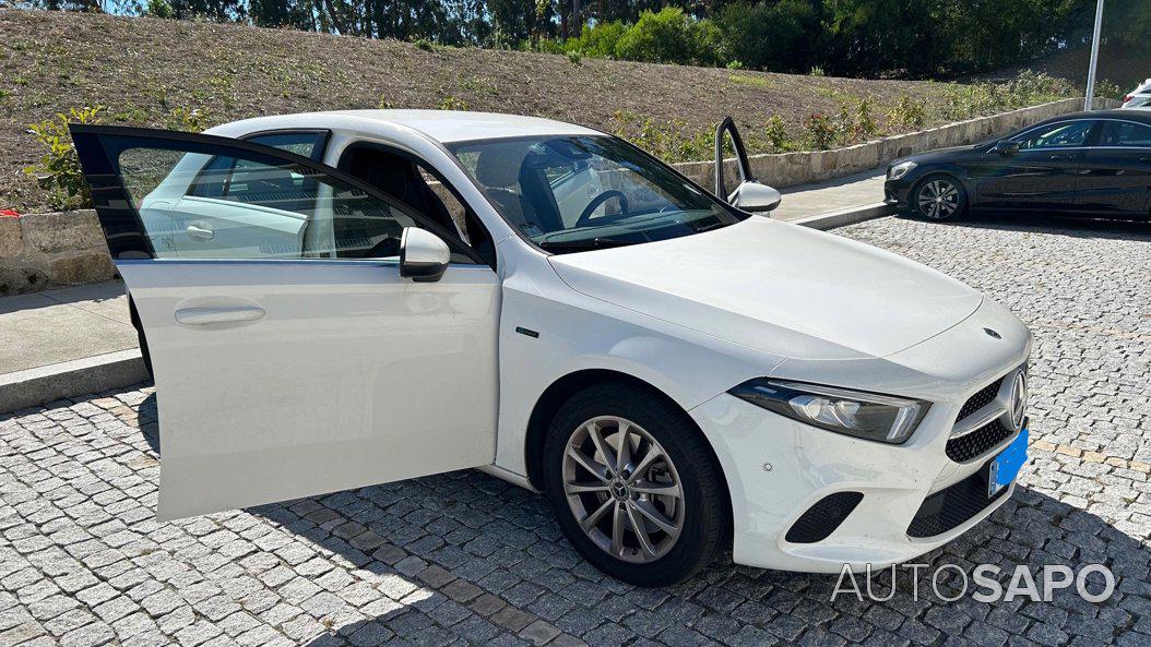 Mercedes-Benz Classe A 250e de 2021