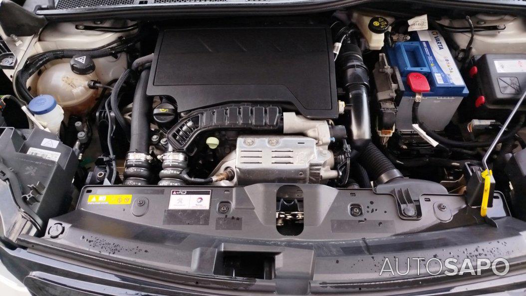 Peugeot 2008 1.2 PureTech GT Line de 2020