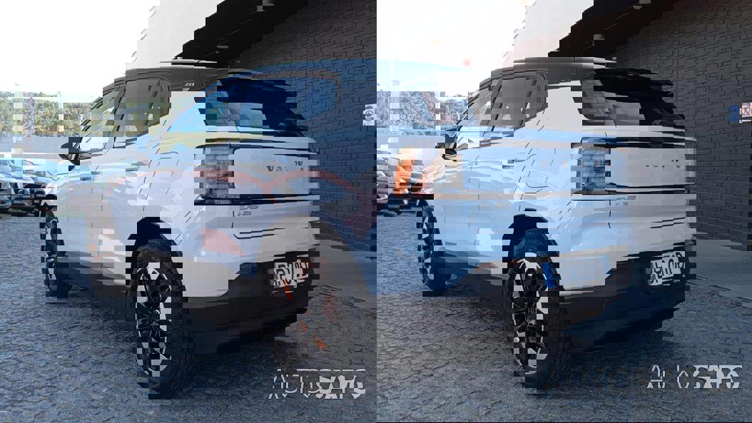 Volvo EX30 de 2025