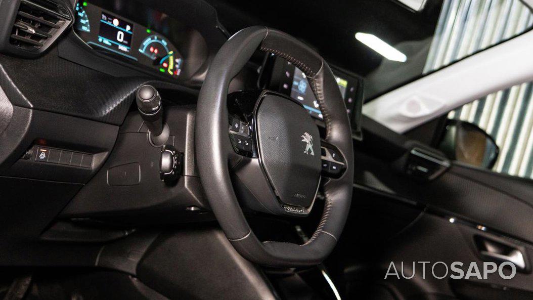 Peugeot E-208 de 2022