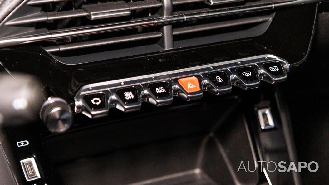 Peugeot E-208 de 2022