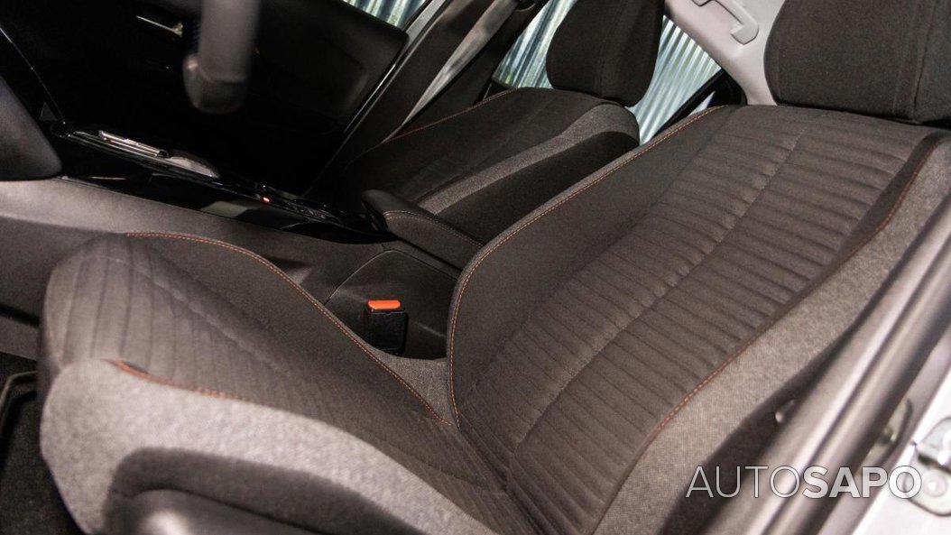 Peugeot E-208 de 2022