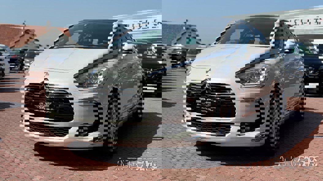 Citroen DS5 2.0 HDi Hybrid4 So Chic CMP6 88g de 2013