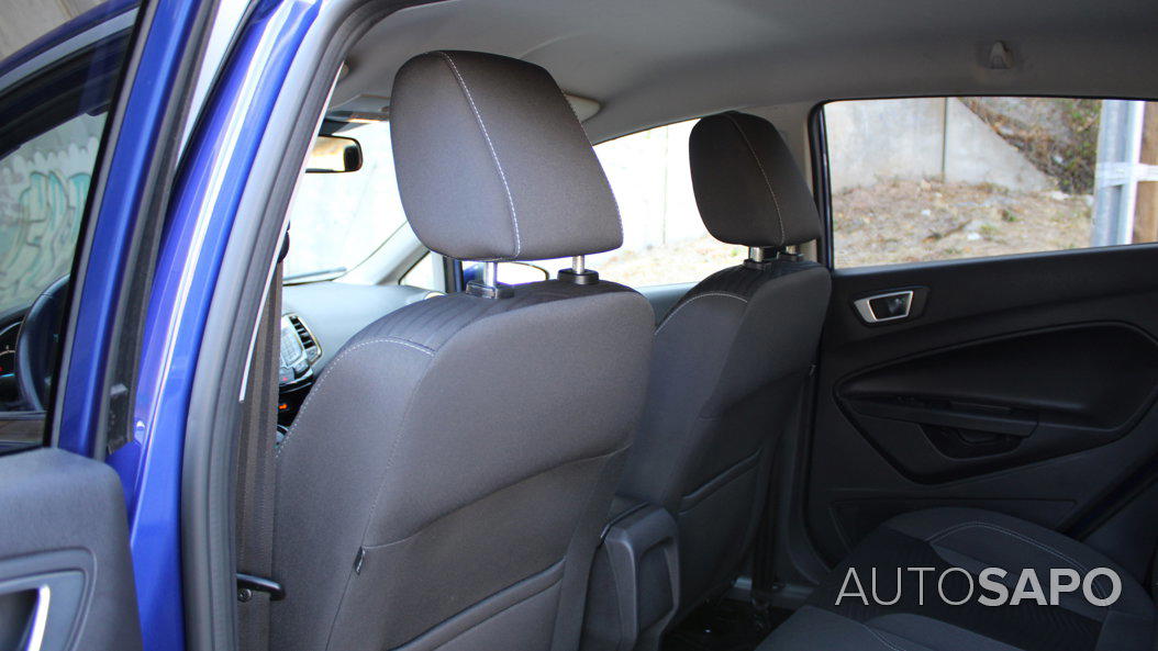 Ford Fiesta 1.0 EcoBoost Titanium Aut. de 2015