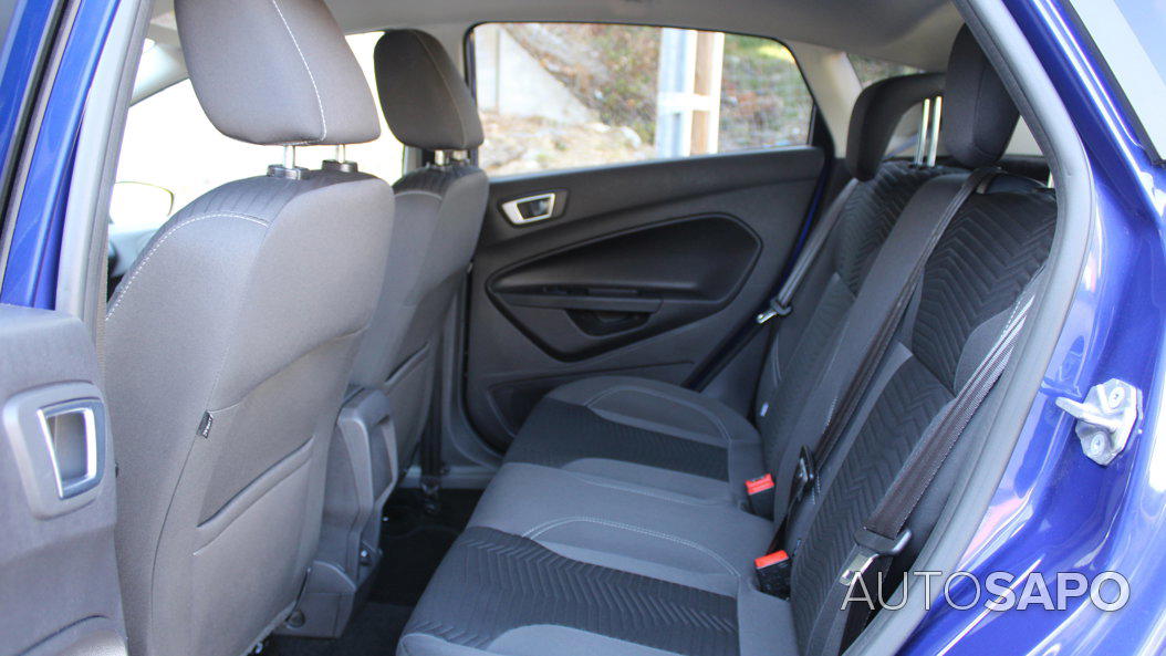 Ford Fiesta 1.0 EcoBoost Titanium Aut. de 2015