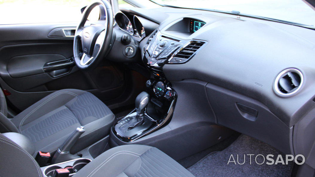 Ford Fiesta 1.0 EcoBoost Titanium Aut. de 2015