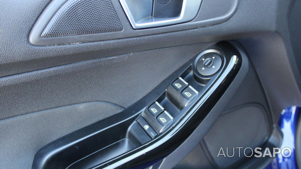 Ford Fiesta 1.0 EcoBoost Titanium Aut. de 2015