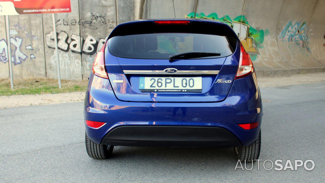 Ford Fiesta 1.0 EcoBoost Titanium Aut. de 2015