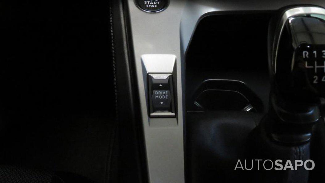 Peugeot 308 1.2 PureTech Allure Pack de 2024