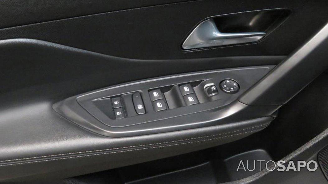 Peugeot 308 1.2 PureTech Allure Pack de 2024