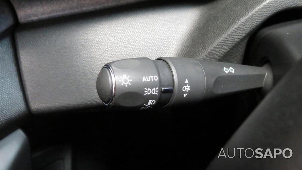 Peugeot 308 1.2 PureTech Allure Pack de 2024