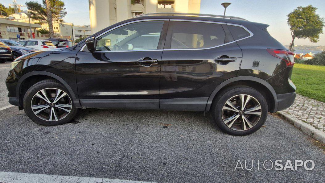 Nissan Qashqai 1.2 DIG-T N-Connecta 18 de 2017