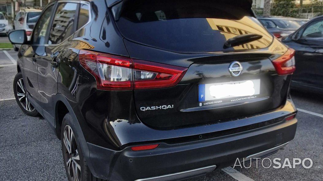 Nissan Qashqai 1.2 DIG-T N-Connecta 18 de 2017