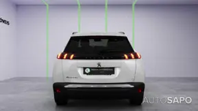 Peugeot e-2008 de 2022