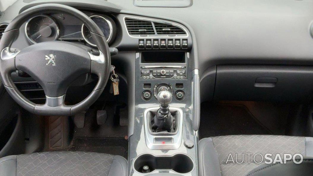 Peugeot 3008 de 2016