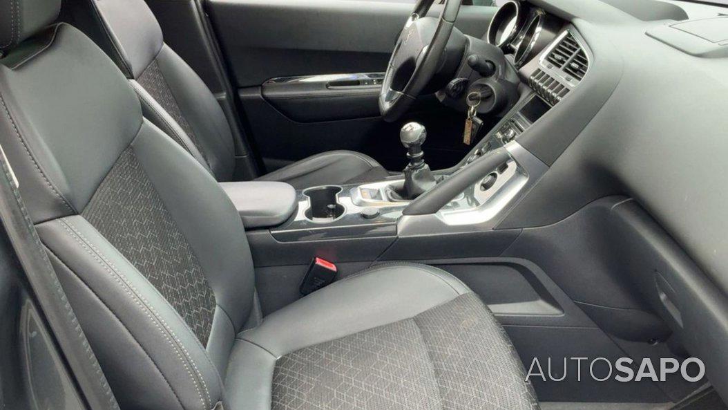 Peugeot 3008 de 2016