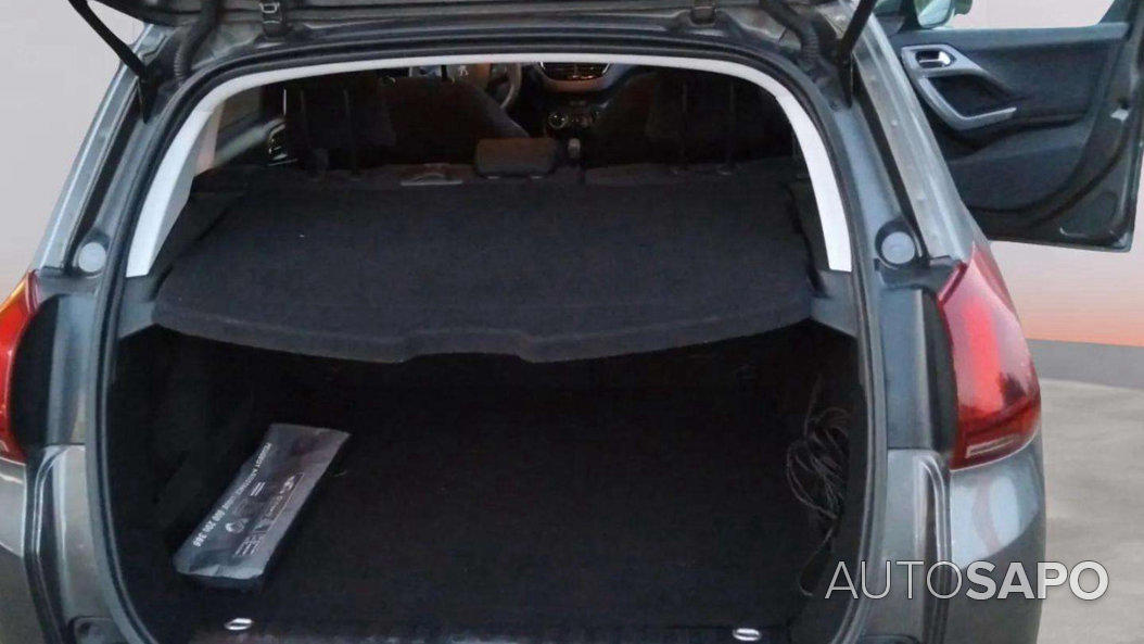 Peugeot 2008 1.2 PureTech Style de 2018
