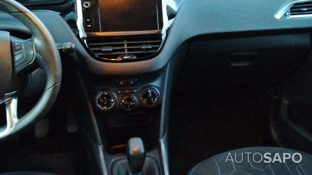 Peugeot 2008 1.2 PureTech Style de 2018