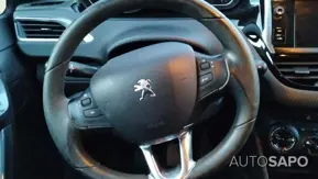 Peugeot 2008 1.2 PureTech Style de 2018