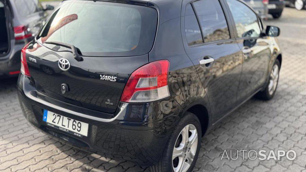 Toyota Yaris 1.0 VVT-i Comfort de 2011