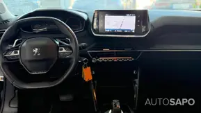Peugeot 2008 1.2 PureTech Active Pack EAT8 de 2021