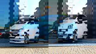 Peugeot 208 de 2015