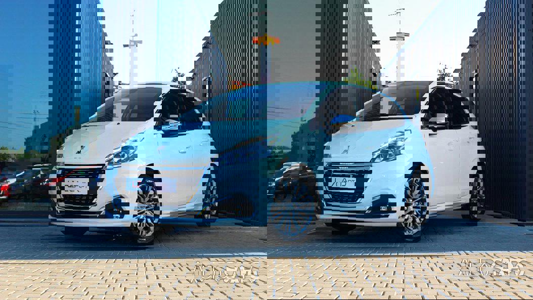 Peugeot 208 de 2015