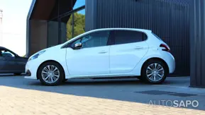Peugeot 208 de 2015