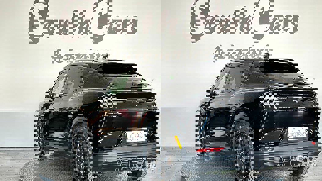 Ford Mustang Mach-E de 2021