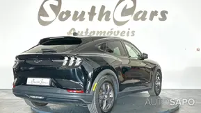 Ford Mustang Mach-E de 2021