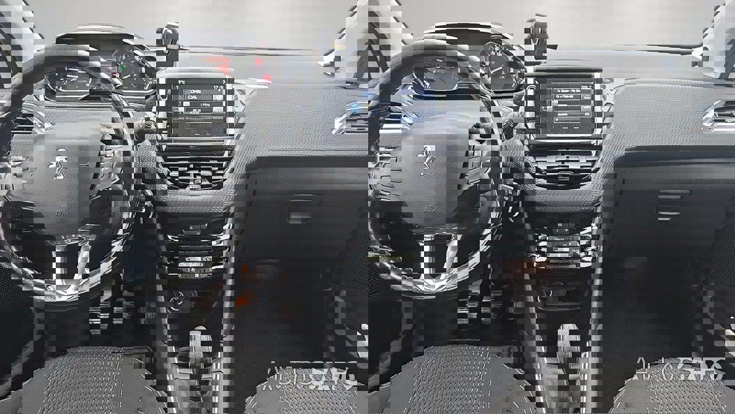 Peugeot 208 de 2016