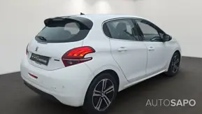 Peugeot 208 de 2016