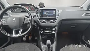 Peugeot 208 de 2016