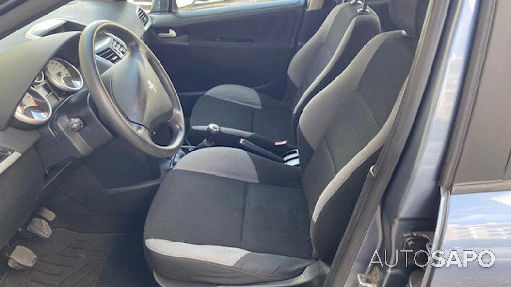Peugeot 207 1.4 16V Open de 2007