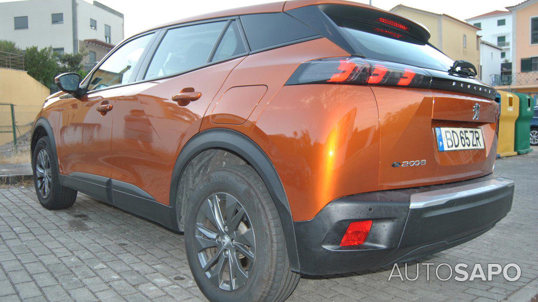 Peugeot e-2008 Active de 2021