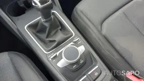 Audi Q2 30 TFSI Advanced de 2024