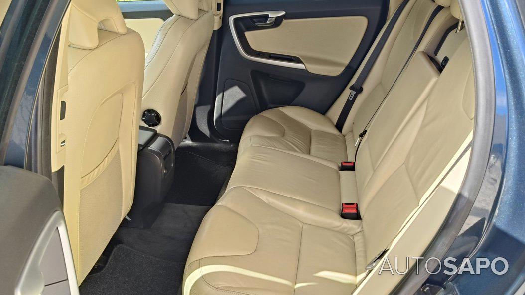 Volvo XC60 2.0 D3 Momentum de 2011